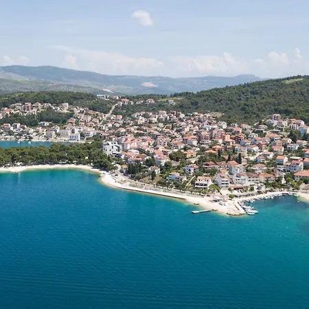 With A Parking Space Okrug Gornji, Ciovo - 11879 Trogir