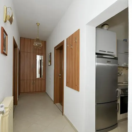 Appartement With A Parking Space Okrug Gornji, Ciovo - 11879